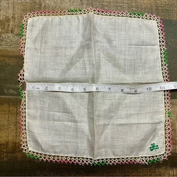 Vintage Linen Handkerchief w/ Pink & Green Lace Trim – 15” - Picture 6 of 6